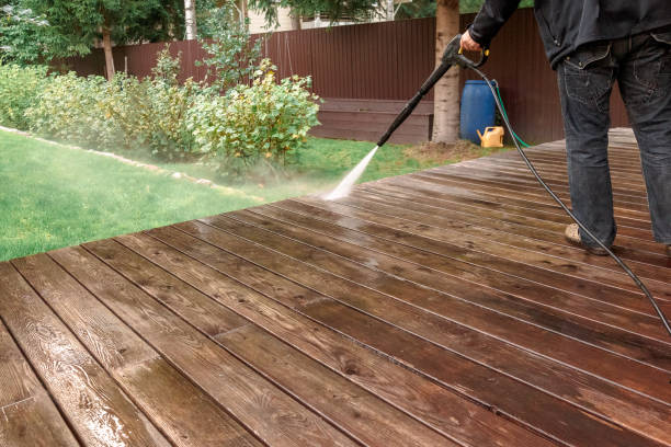 Best Playground Equipment Cleaning  in Carrollton, OH
